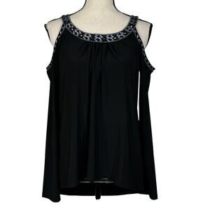 WHBM Medium Top Cold-Shoulder Long Sleeves Stretch Embroidered Hi-Low Hem Black